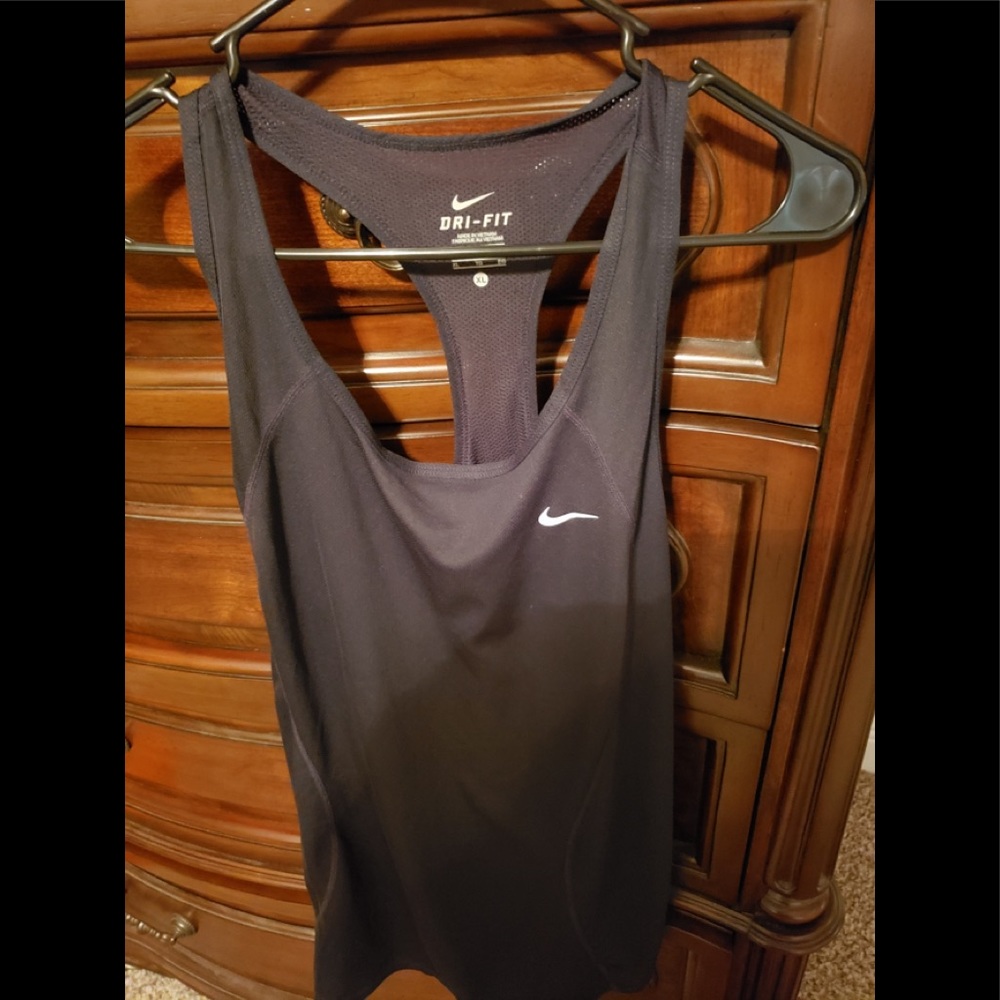 | Women’s XL Nike Dri- Fit Sport Tank Top | Black